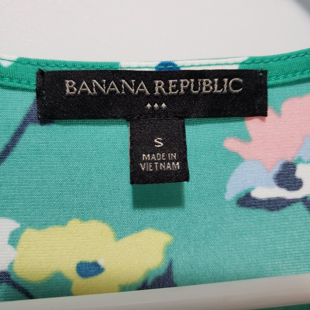 Banana Republic mock wrap dress